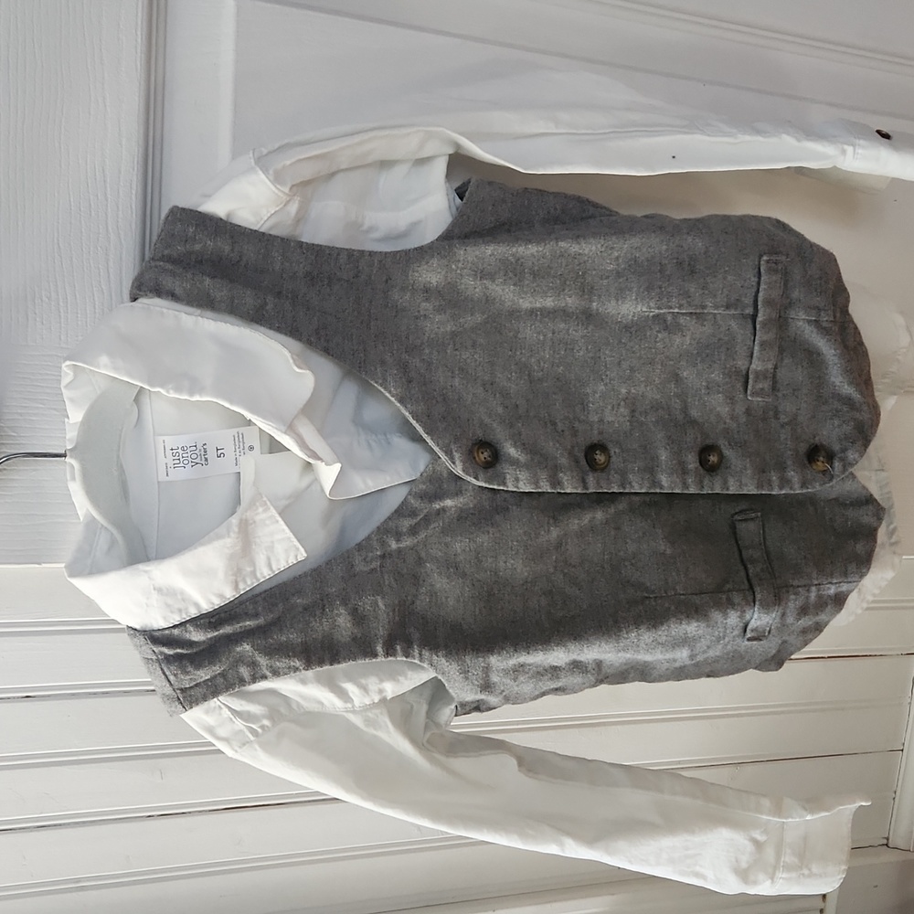 Heather gray carters 5t vest with white dress shirt